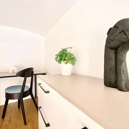 Premium By Hi5- Rökk Szilárd Apartman *